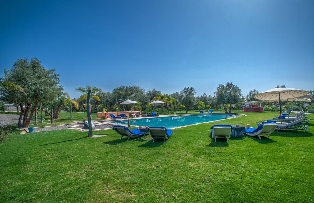 Villa Marco Au Jardin Des Senteurs El Ain Exterior photo